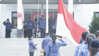 Pj Sekda Bitung Dampingi Wakil Wali Kota Pimpin Apel KORPRI