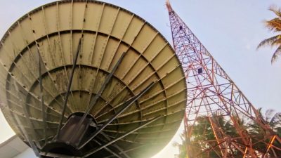 TAK TERAWAT! Kondisi Tower TV Bitung Menyisakan kekhawatiran Warga