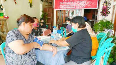 Menyasar Komunitas Pedagang BIN Sulut Gelar Vaksinasi di Pasar Girian Kota Bitung