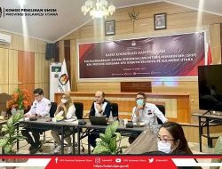 Gelar Rakorev SPIP, KPU Sulut Beri Penghargaan Kepada Tiga KPU Kabupaten
