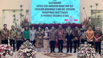Yasti Dampingi Gubernur Hadiri Silahturahmi KSAD Jenderal TNI Dudung Abdurachman