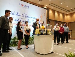 Berbagi Bersama Anak Panti, Perayaan 1 Tahun Luwansa Hotel and Convention Center Manado Meriah