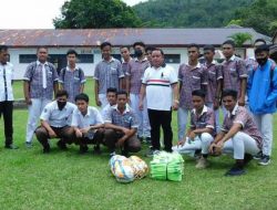 JA Bantu Tim Sepak Bola Petir Rusoh dan SMA Lirung