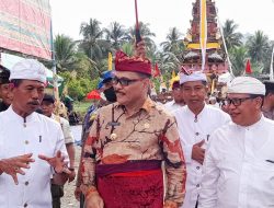 Limi Mokodompit Resmikan Padmasana Pura Jagatnatha Eka Kahyangan di Dumoga