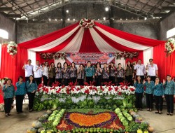 Lumanauw Hadiri Penilaian Lomba PKK Tingkat Provinsi