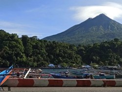 Pantau Aktifitas Karangetang, Pemkab Sitaro Minta Warga Siaga