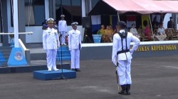 Danlanal Tahuna Muhamad Bayu Pranoto Bertindak Sebagai Inspektur Upacara Dalam Peringatan HUT TNI ke-77 Tahun 2022