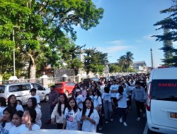 Ratusan Mahasiswa Unima Ikuti Jalan Sehat Bersama BUMN