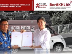 Bantu Pendidikan Sitaro, Yayasan Pondok Kasih Serahkan Bantuan Mobil Pintar Ke Pemerintah