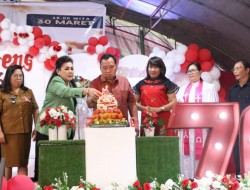 Hadiri HUT Desa Ampreng, Begini Pesan RD