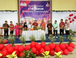 Hadiri HUT Ke-178 Kelurahan Tumatangtang, Wawalikota Wenny: Pererat Persaudaraan Yang Rukun dan Damai