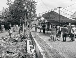 Keluarga dan Kerabat Korban Kecelakaan Maut di Sonder Minahasa Gotong-Royong Dirikan Bangsal Duka