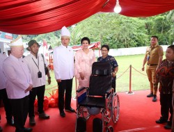 71 Penyandang Disabilitas Sitaro Terima Bantuan Atensi dan Alat Bantu Dari Pemerintah