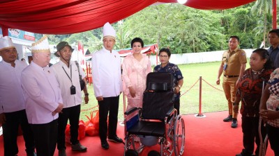 71 Penyandang Disabilitas Sitaro Terima Bantuan Atensi dan Alat Bantu Dari Pemerintah