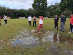 Wakili Walikota Tomohon, Kadispora Karundeng Buka Open Tournament Sepak bola 1000 R