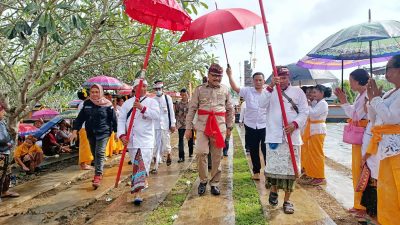 Berbaur Bersama Umat Hindu di Hari Raya Galungan, Limi Ajak Kedepankan Kebersamaan Antar Umat Beragama