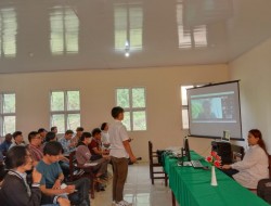 Ratusan Mahasiswa TI Simak Penjelasan Generative AI