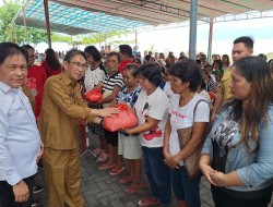 Sinergi Pemerintah, Ratusan KPM di Siau Terima Bantuan Pemprov Sulut