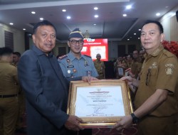 Dibawah Kepemimpinan Wali Kota Caroll Senduk, Tomohon Terima Penghargaan Peduli HAM
