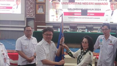 Diserahkan Prof Dei, Angouw dan Sualang Sambut Mahasiswa KKN Unima di Pemkot Manado