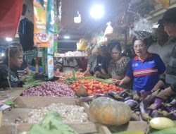 Jelang Hari Raya Idul Fitri, Bupati Tamuntuan Sidak Pasar Towo dan Supermarket Tahuna