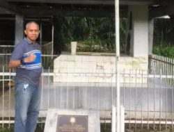 Kolonel Laut FV Jacobus Ziara Ke Makam Raja Siau di Jawa Barat