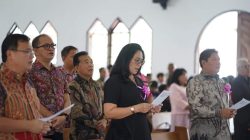 Penjabat Bupati Kumendong dan Sekda Watania Hadiri Ibadah HUT Ke-61 Jemaat GMIM Moria Sasaran