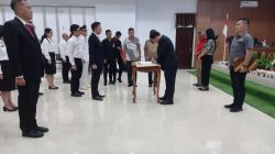 Penjabat Bupati Jemmy Kumendong Lantik 26 Pejabat Eselon II, III dan IV di Jajaran Pemkab Minahasa