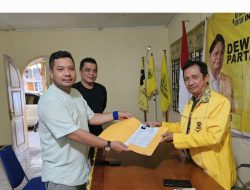 Ai Firman Mustika Kembali Masukan Formulir Pendaftaran Cawawali Manado ke Partai Golkar