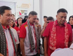 Steven Kandou dan Alfred Denny Tuejeh di Hantar Ribuan massa di KPU Sulut