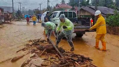 Peduli Bencana, PT. JRBM Bantu Warga Terdampak Banjir