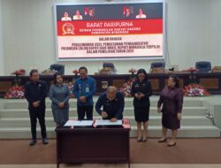 Pj Bupati Noudy Tendean Hadiri Rapat Paripurna DPRD Terkait Pengesahan Bupati dan Wakil Bupati Minahasa Terpilih