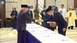 Sah! Joseph Kambey Resmi Dilantik Mendiktisaintek