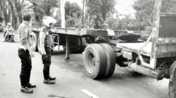 Parkir Liar! 4 Unit Trailer Kontainer Diamankan Satlantas Polres Bitung