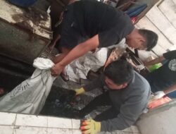 Keluhkan Saluran Air Tersumbat, Wabup Bulahari Perintahkan Disperindag dan Satpol-PP Bakti Sosial di Pasar Towo’e