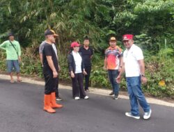 Wabup VaSung Pantau Penebangan Pohon di Ruas Jalan Tondano-Remboken