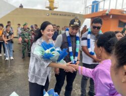 Kunker ke Pulau Kawaluso, Ini Agenda Kerja Bupati Michael Thungari dan Wabup Tendris Bulahari