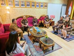 Bupati RD Lakukan Kunjungan dan Silaturahmi di Kejaksaan Negeri Minahasa