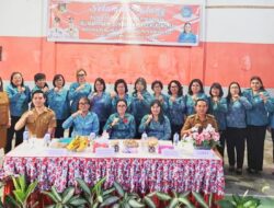 Ketua TP PKK Martina Lengkong Kunjungi Tiga Kecamatan Guna Jadikan Mitra Strategis Pemerintaih Untuk Kesejahteraan Keluarga