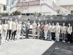 Momentum HUT RI ke-80 STBM Bitung Berikan Beasiswa S3 dan SI Bagi Dosen dan Mahasiswa