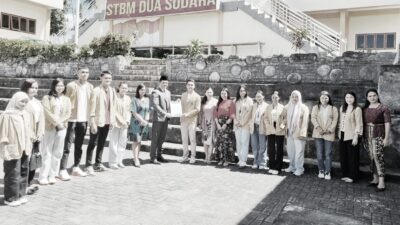Momentum HUT RI ke-80 STBM Bitung Berikan Beasiswa S3 dan SI Bagi Dosen dan Mahasiswa
