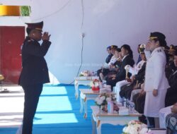 Pertama Kali Jadi Irup, Bupati Chyntia Saksikan Merah Putih Berkibar di Langit Sitaro