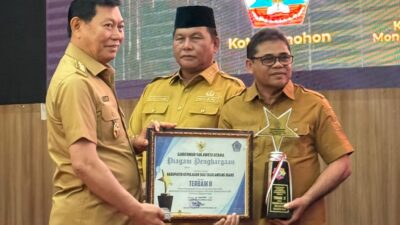 Sitaro Raih Peringkat Terbaik II Penurunan Stunting, Wakil Bupati Terima Penghargaan dari Wakil Gubernur Sulut