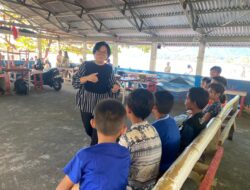 Menumbuhkan Cakrawala Global Anak Pesisir: Pengenalan Bahasa Prancis Praktis untuk Pemberdayaan Anak-Anak Nelayan di Pantai Bitung Karangria