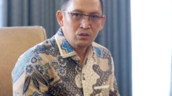 Tegas dan Terukur, Rektor Unima Berhentikan Sementara Dosen DM