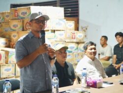 Boltara Peduli Korban Banjir Bandang Bolmong, Sirajudin Lasena Serahkan Bantuan Logistik