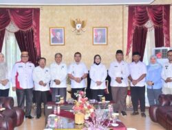 Bupati Boltara Salurkan Bantuan untuk Korban Banjir Bandang di Gorut